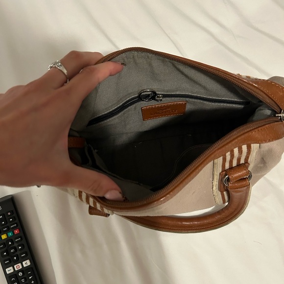 LACOSTE BAG (vintage) - Picture 2 of 3